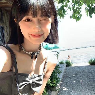 白衣怪客